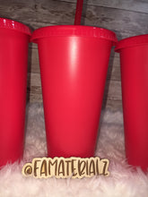 Load image into Gallery viewer, 24oz Red Plastic cups (Set of 5)
