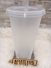 Load image into Gallery viewer, 24oz Clear Plastic cups ( Set of 5)